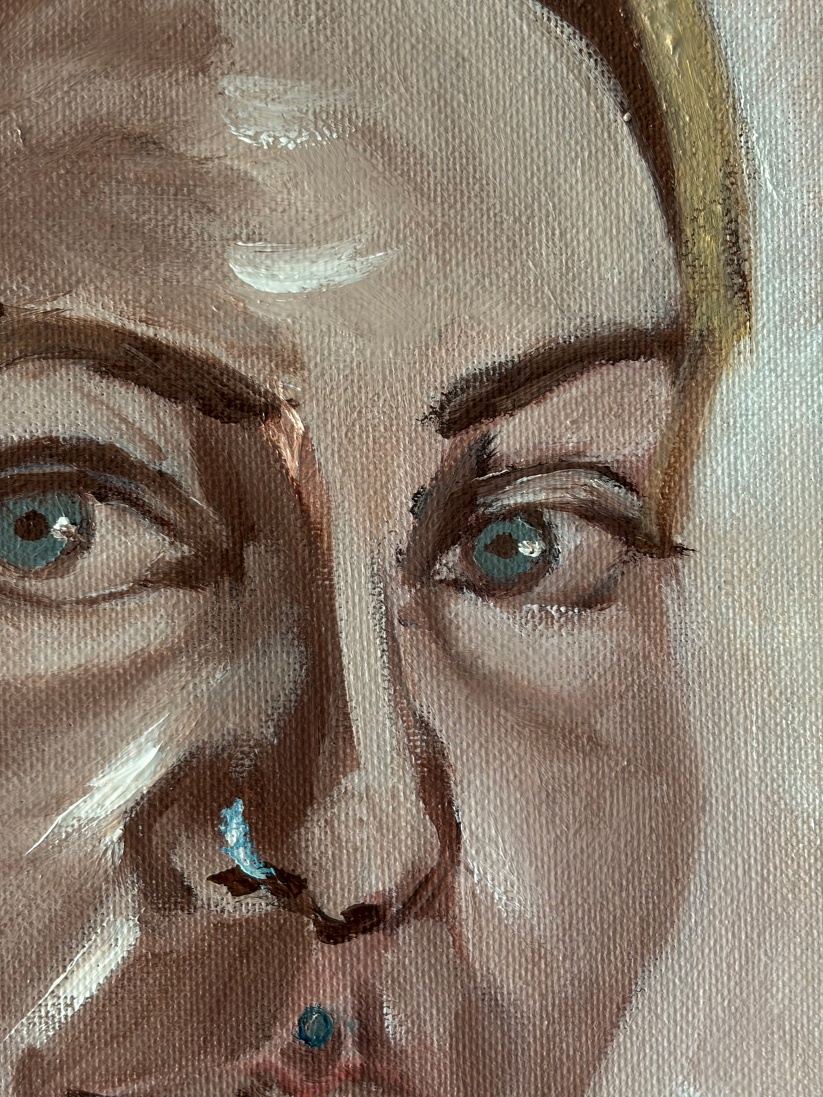 Entre luces y sombras, autoretato